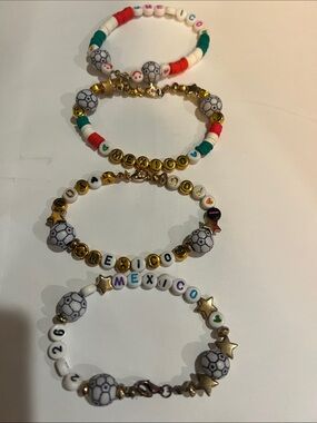 Mexico Beaded Charm Bracelet - White, Gold & Green